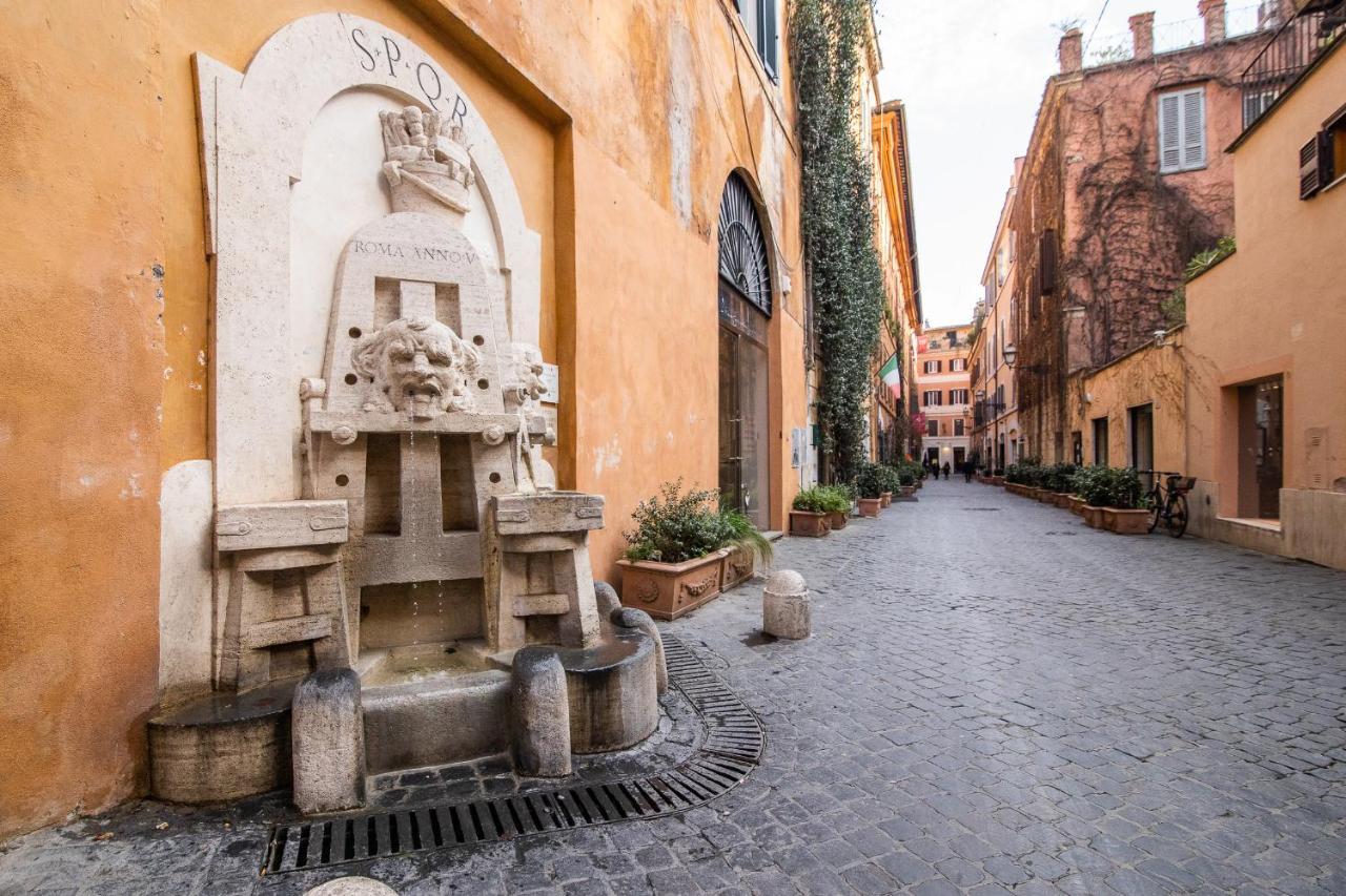 Luxury Piazza Di Spagna Escape With Terrace And Private Spa Rome Luaran gambar